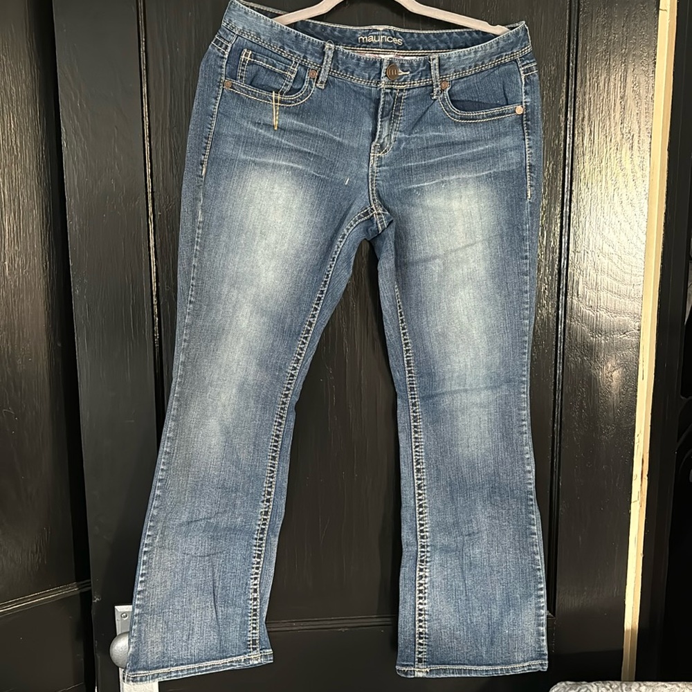 low waisted jeans